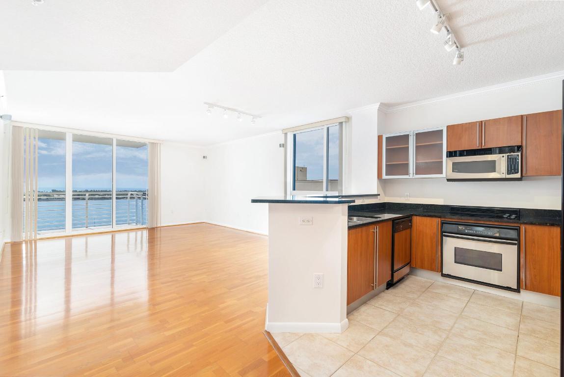 1551 N Flagler Drive 1511