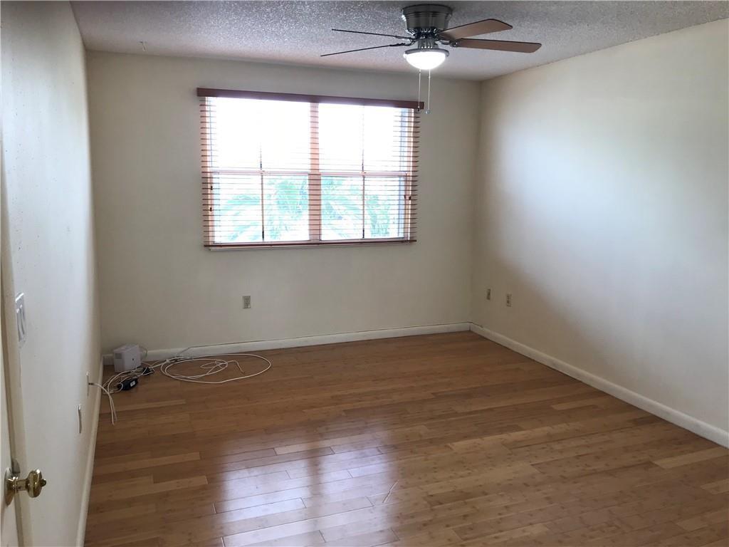 Apple Creek 133-8 B - Residential Lease