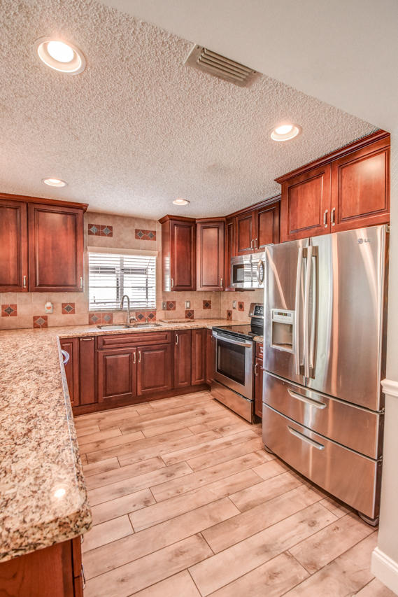 PORT ST LUCIE SECTION 12 - Residential