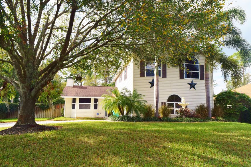 IMPRESSIVE 3/2.5/1, 2-STORY HOME WITH DEN PLUS SOLAR HEATED PEBBLE TEC POOL, SPA. BEAUTIFULLY UPDATED WITH ALL APPLIANCES. WOOD BURNING FIREPLACE. BEAUTIFUL UPDATES INCLUDING WOOD LOOK TILE FLOORS, GRANITE KITCHEN COUNTERS, STAINLESS APPLIANCES, CHERRY WOOD CABINETS.  EXTENSIVE CROWN MOLDING. NEW 2 A/C SYSTEMS.  BIG FENCED YARD WITH SHED.  DON'T MISS OUT!