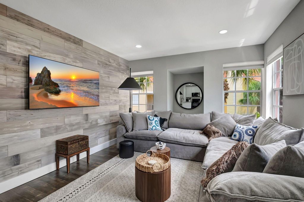 Photo of 1910 Belmont Place, Boynton Beach, FL 33436 (MLS # R11013832)