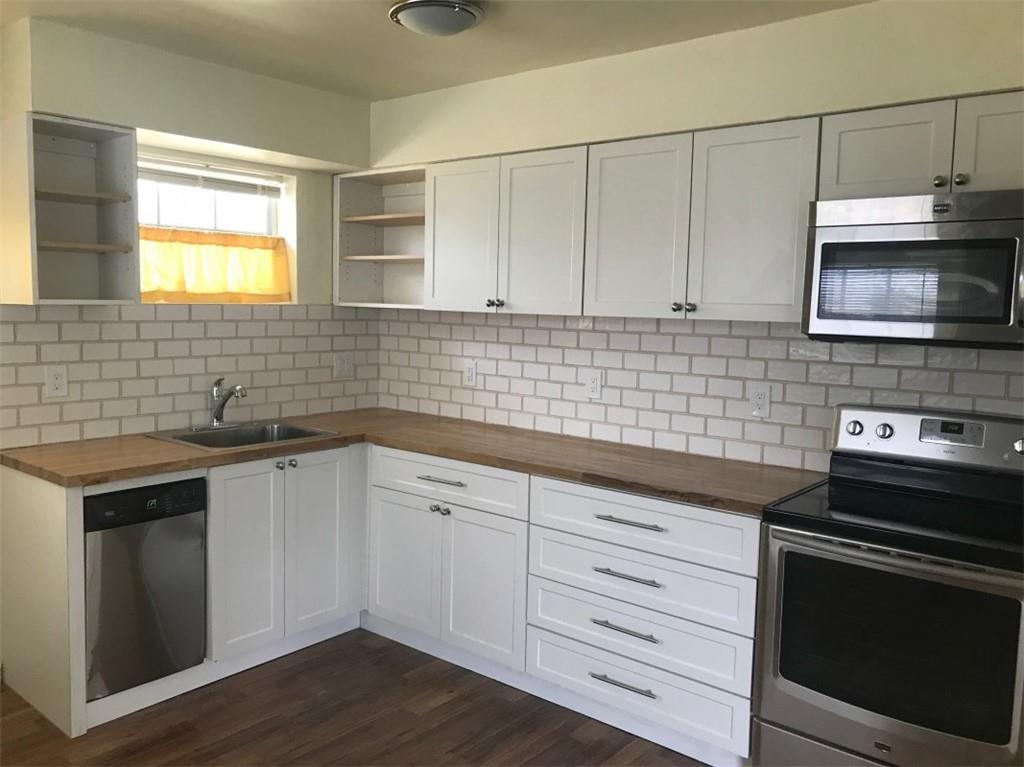 Hollywood Park 4-19 B - Residential Lease