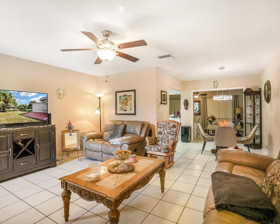 Mainlands Of Tamarac Lake - Residential