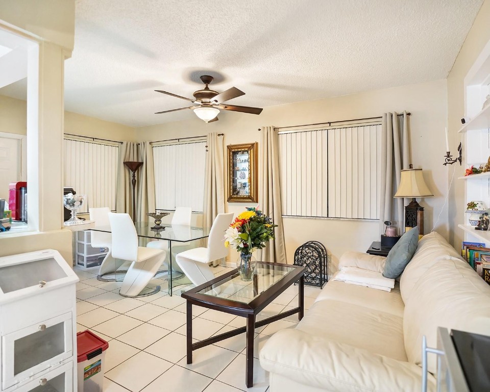 Mainlands Of Tamarac Lake - Residential