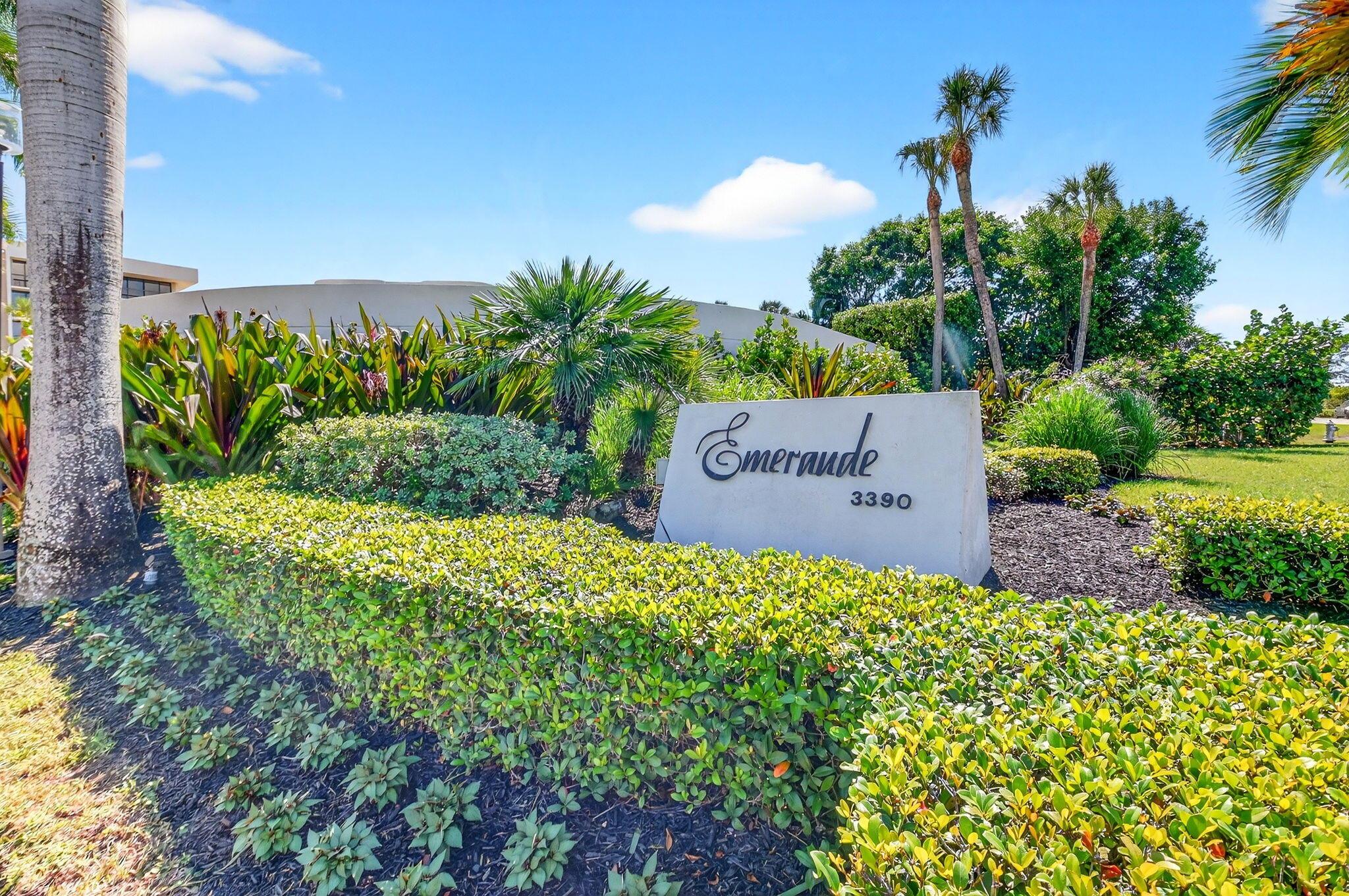 EMERAUDE CONDO - Residential