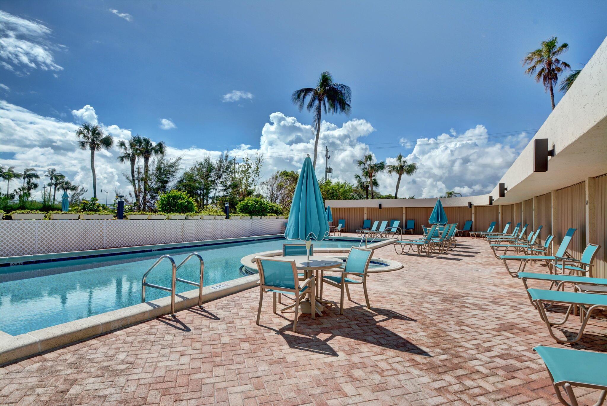 EMERAUDE CONDO - Residential