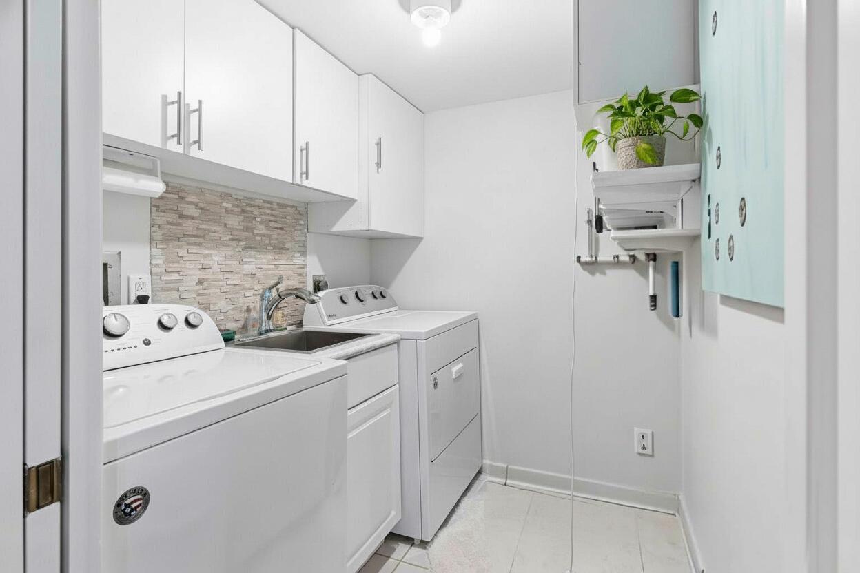 EMERAUDE CONDO - Residential