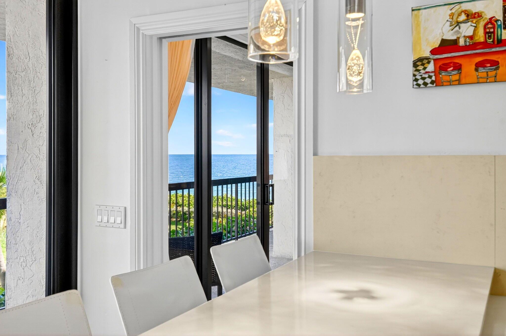 EMERAUDE CONDO - Residential