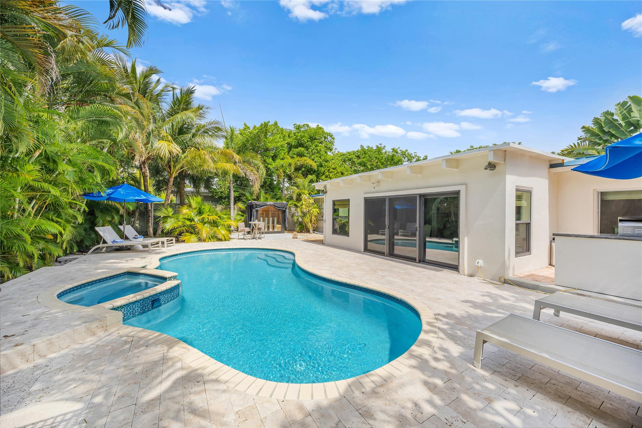 Coral Ridge - Residential