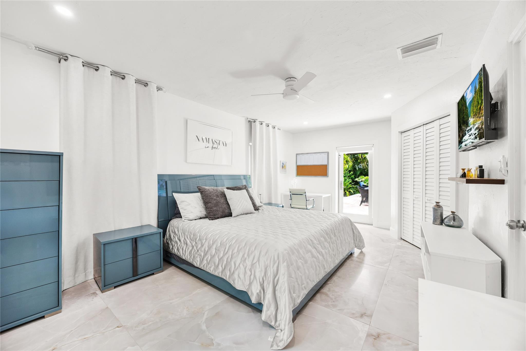 Coral Ridge - Residential