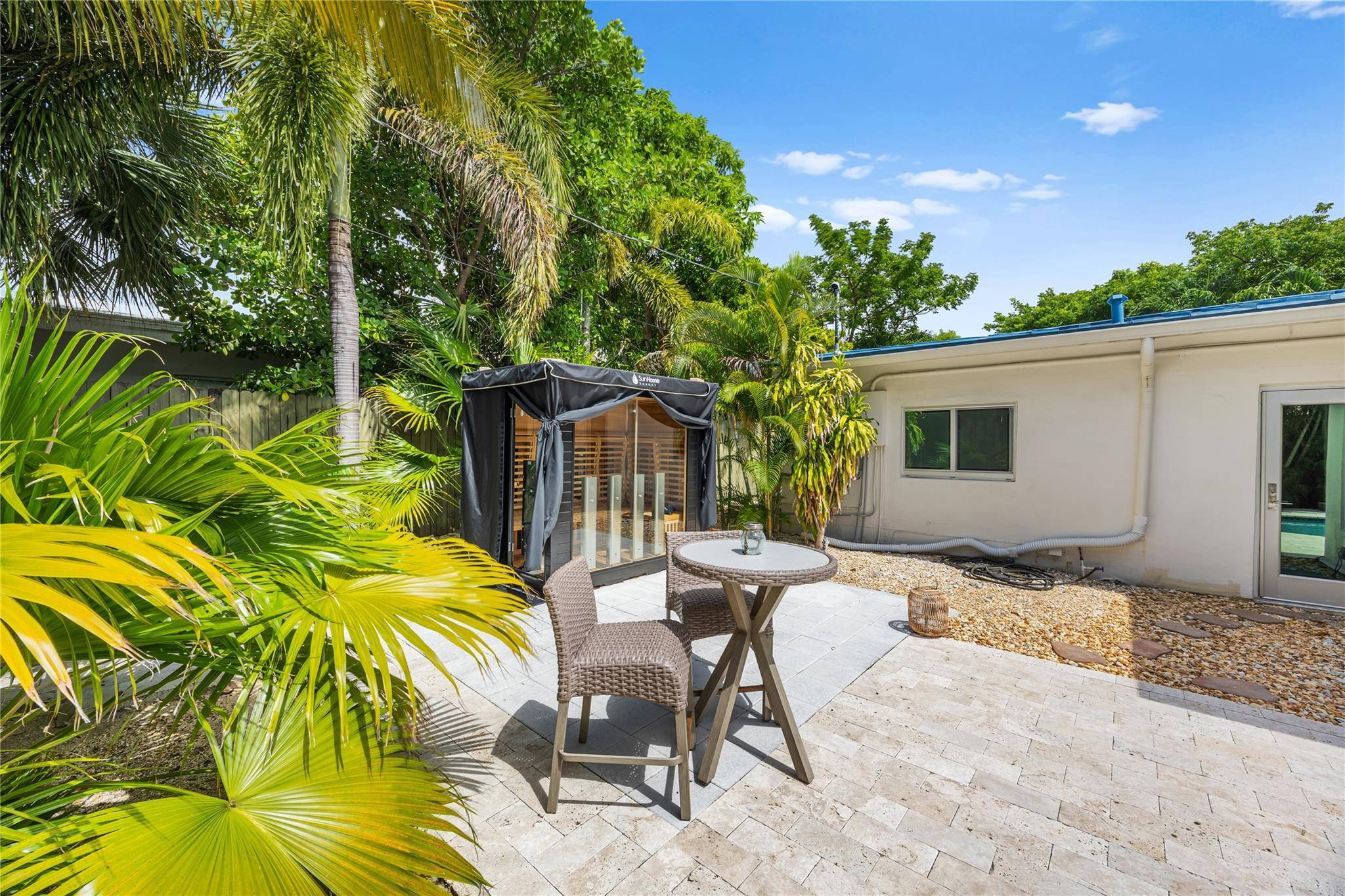 Coral Ridge - Residential