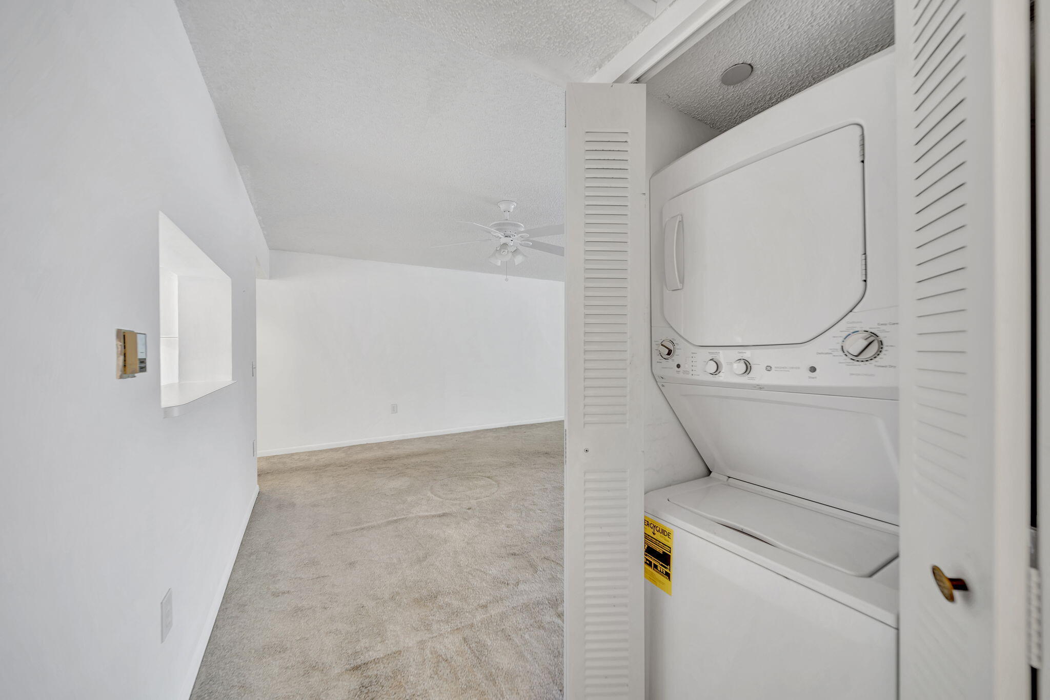 SUFFOLK AT CENTURY VILLAGE - Residential