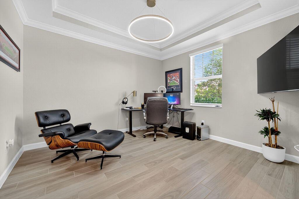 3252 Dunning Drive