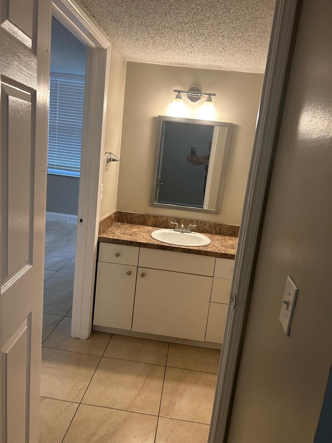 Evergreen Eight Of Pine I - Residential Lease