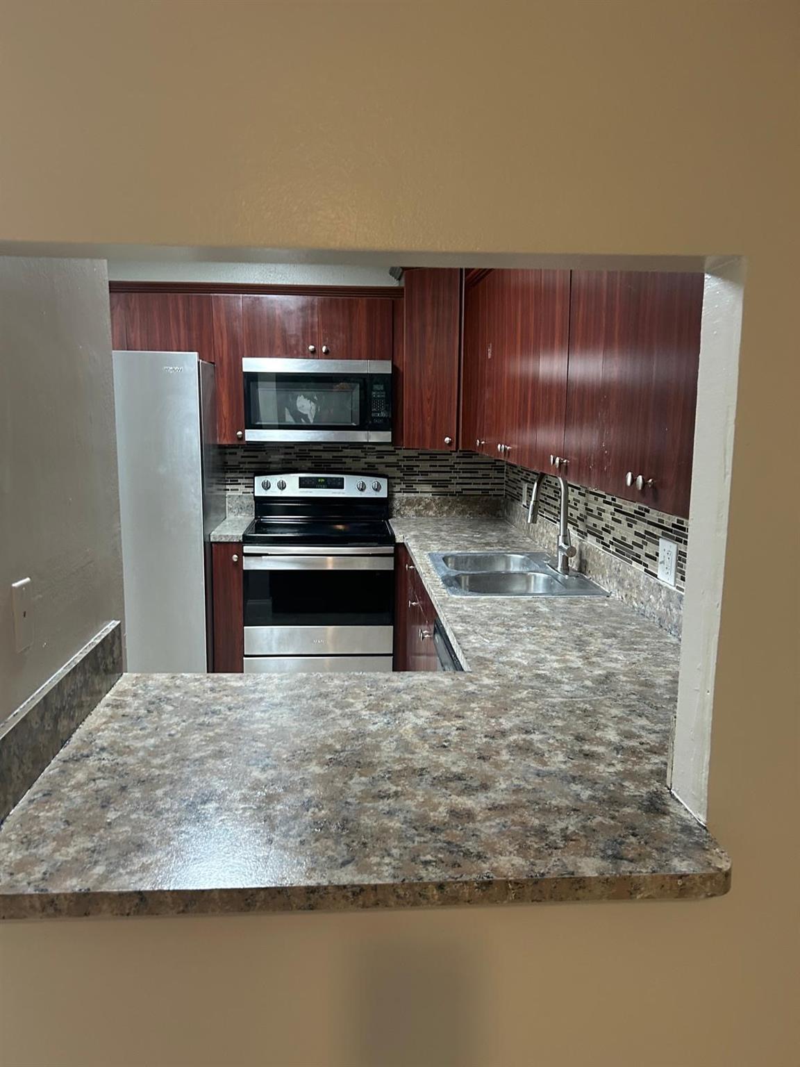 Evergreen Eight Of Pine I - Residential Lease