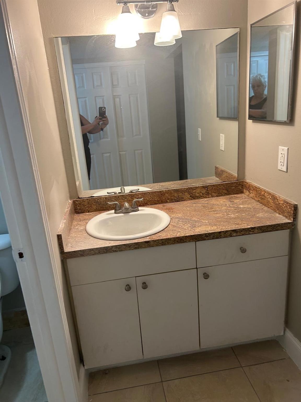 Evergreen Eight Of Pine I - Residential Lease