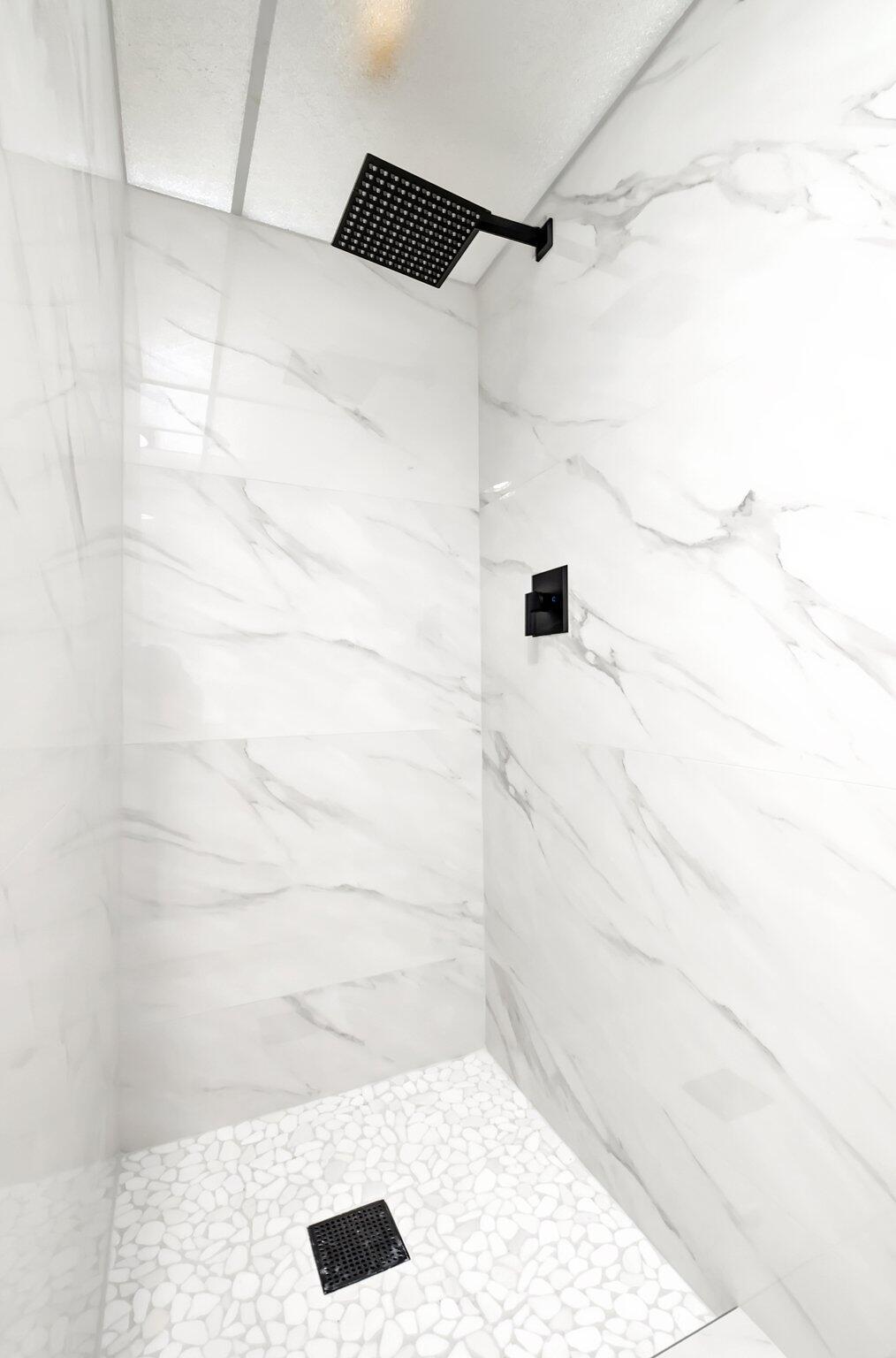 KINGS POINT BRITTANY COND - Residential