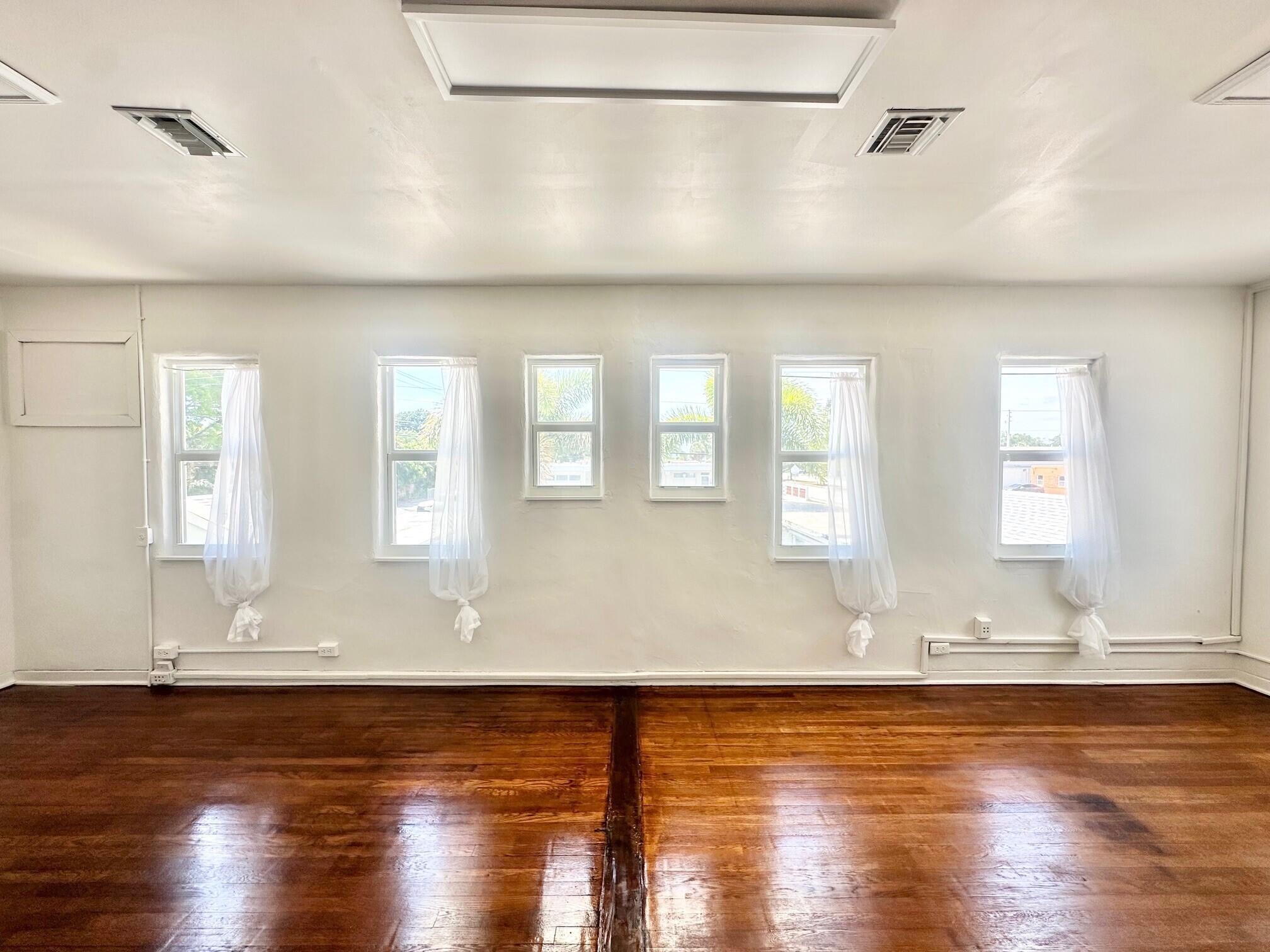 NORTHWOOD ADD - Commercial Lease