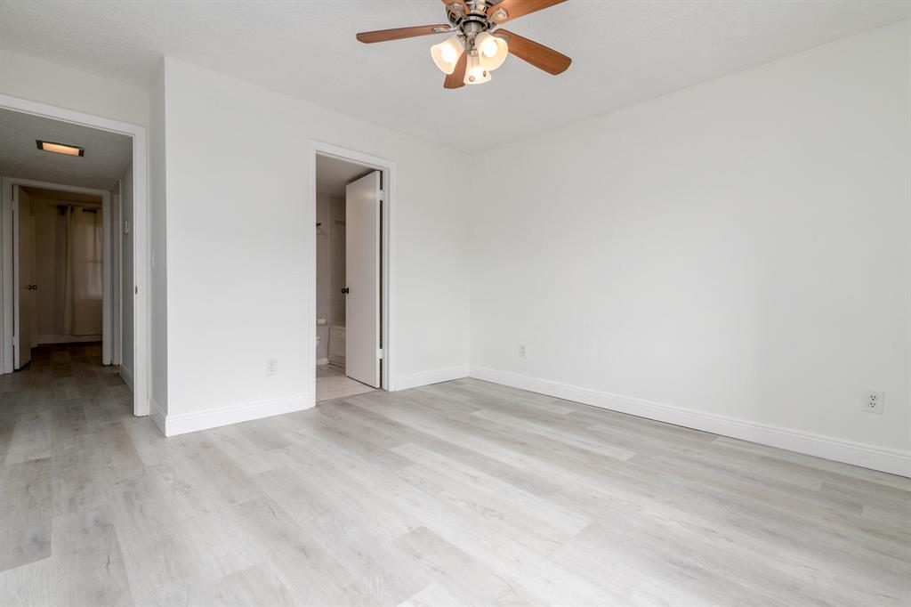 LA PLACIDA CONDO PH 1 - Residential