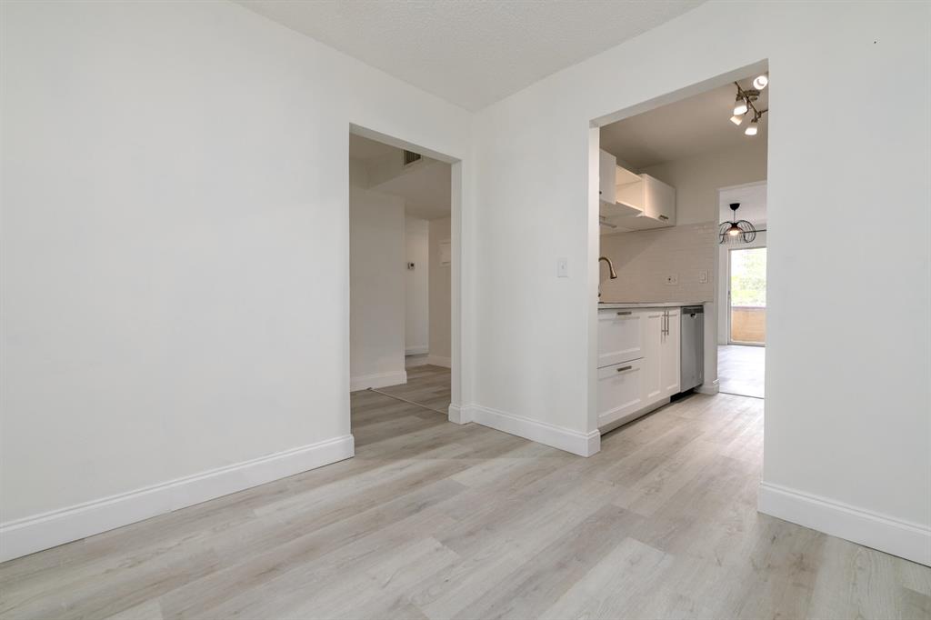 LA PLACIDA CONDO PH 1 - Residential