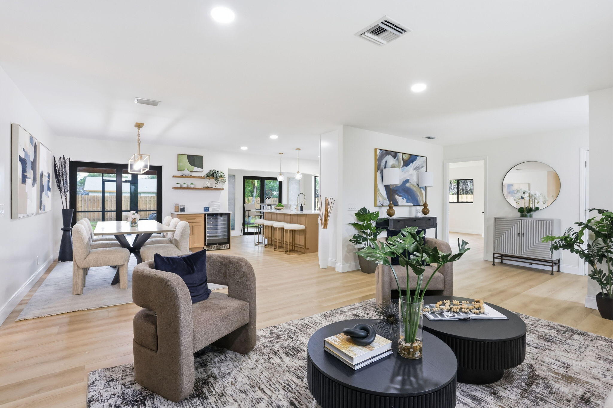 KINGSLAND PINES - Residential