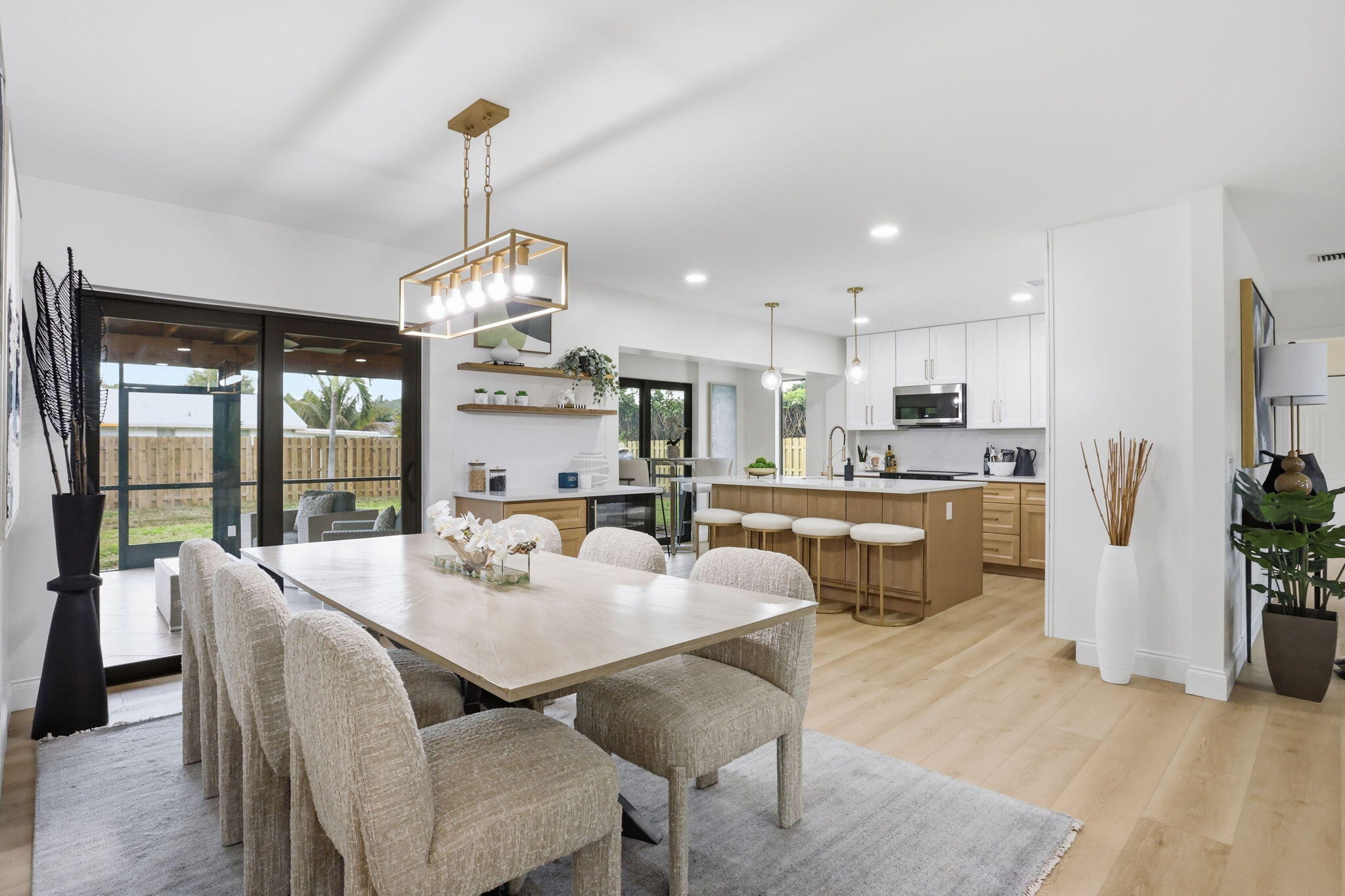 KINGSLAND PINES - Residential