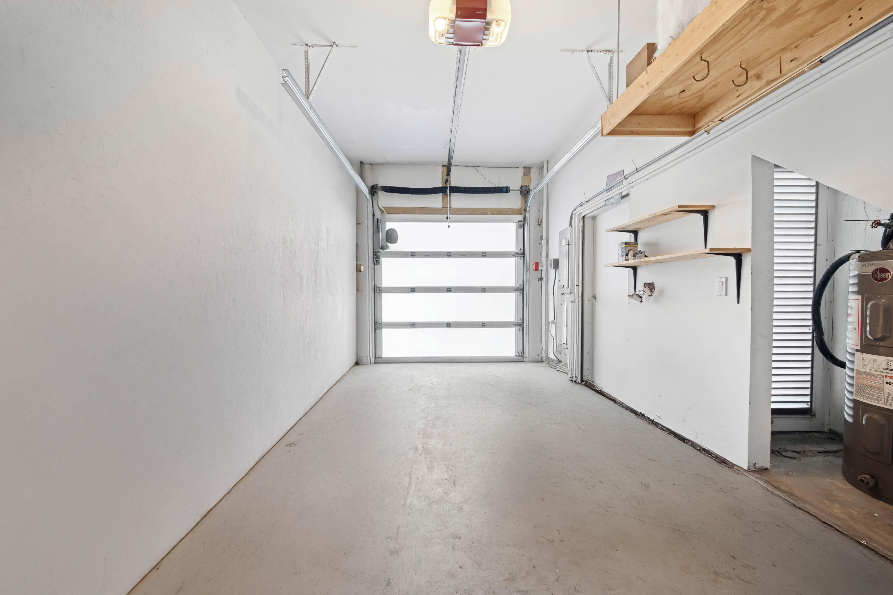 VILLAS OF OCEAN CREST - Residential