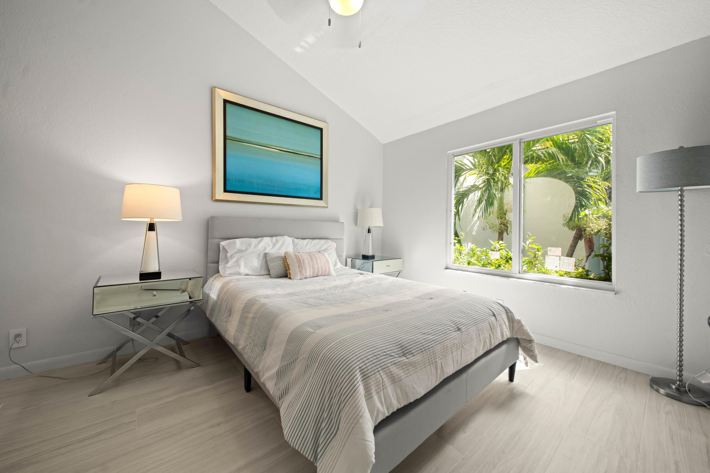 VILLAS OF OCEAN CREST - Residential