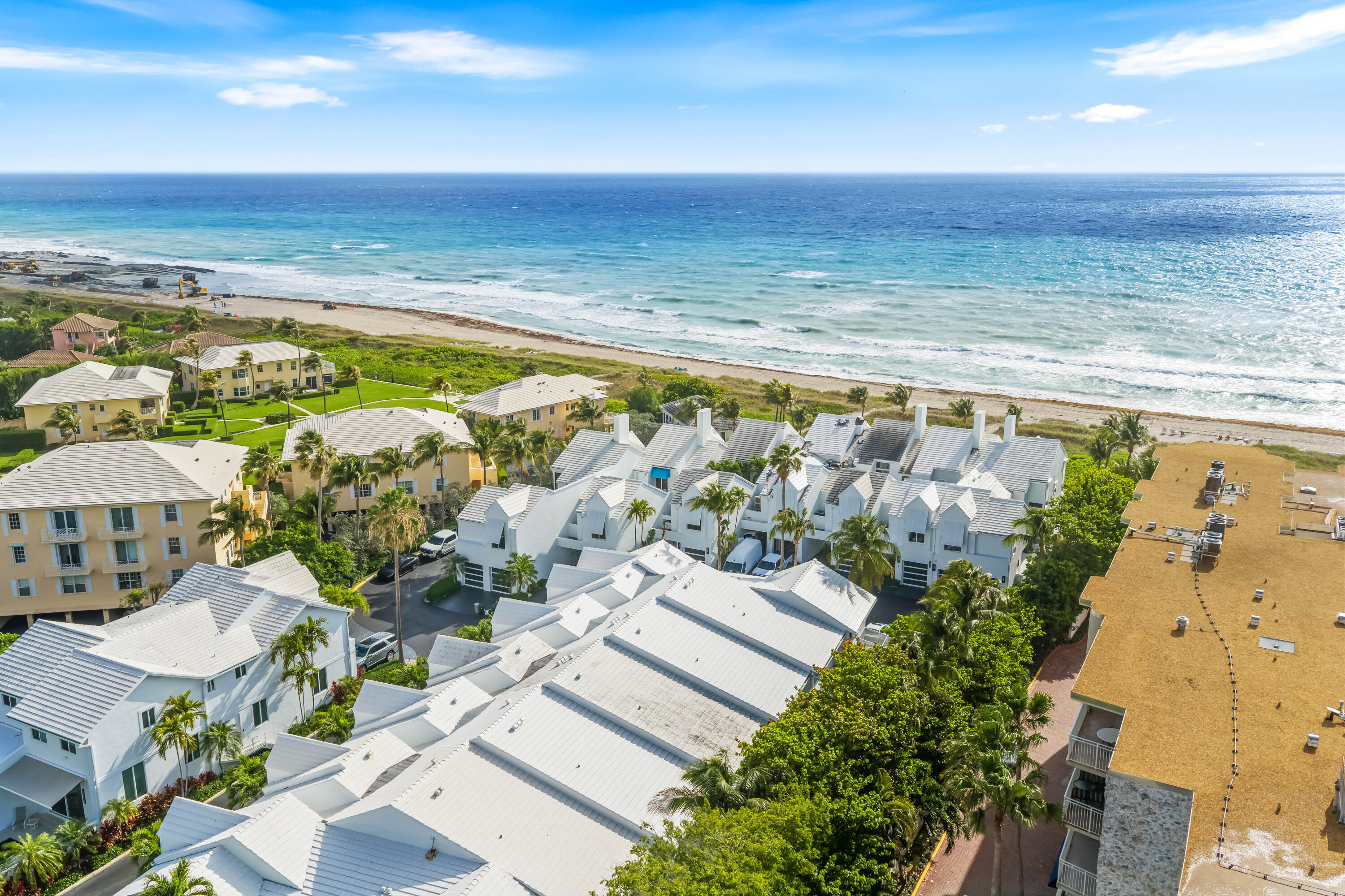 VILLAS OF OCEAN CREST - Residential