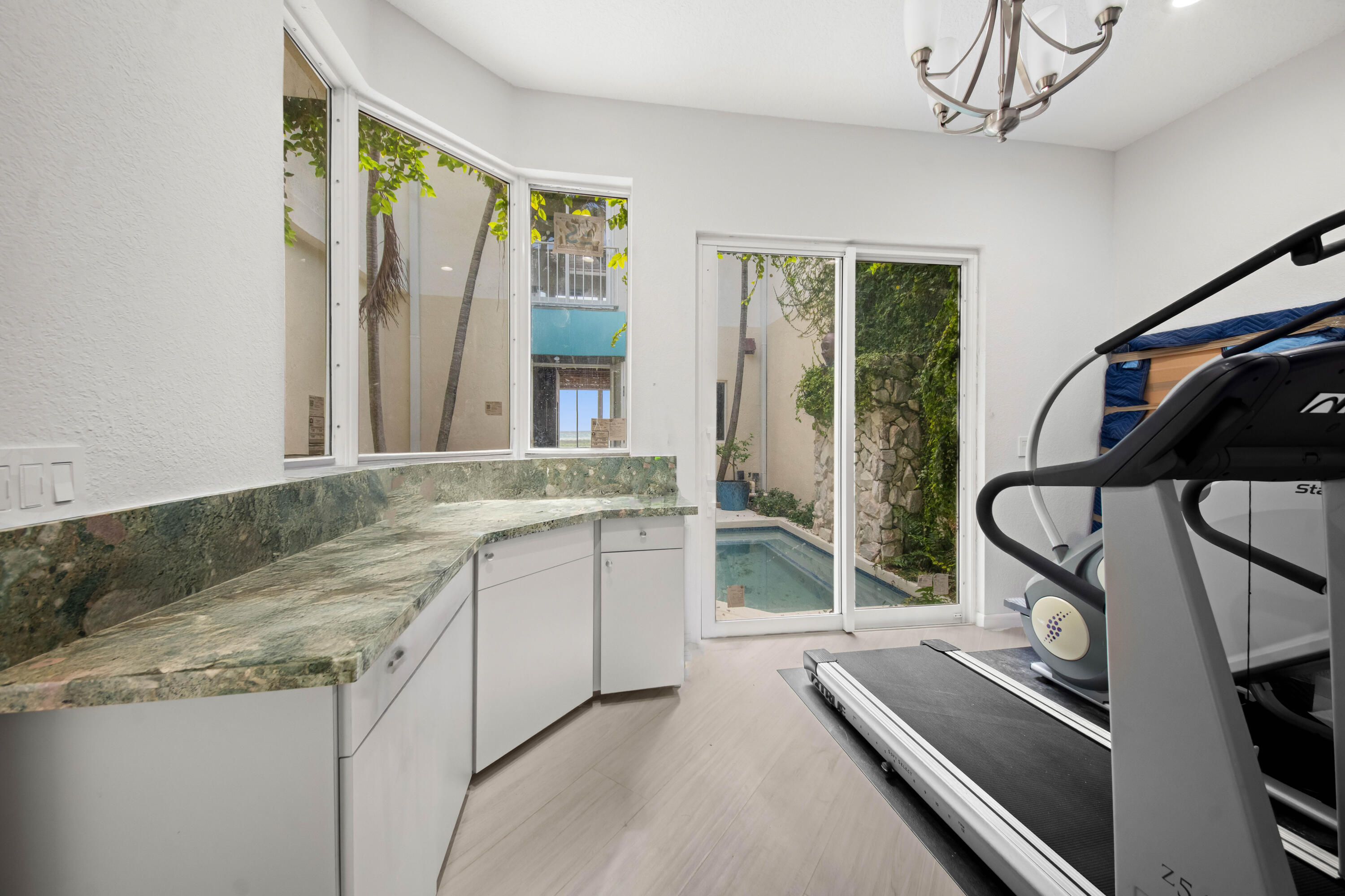 VILLAS OF OCEAN CREST - Residential