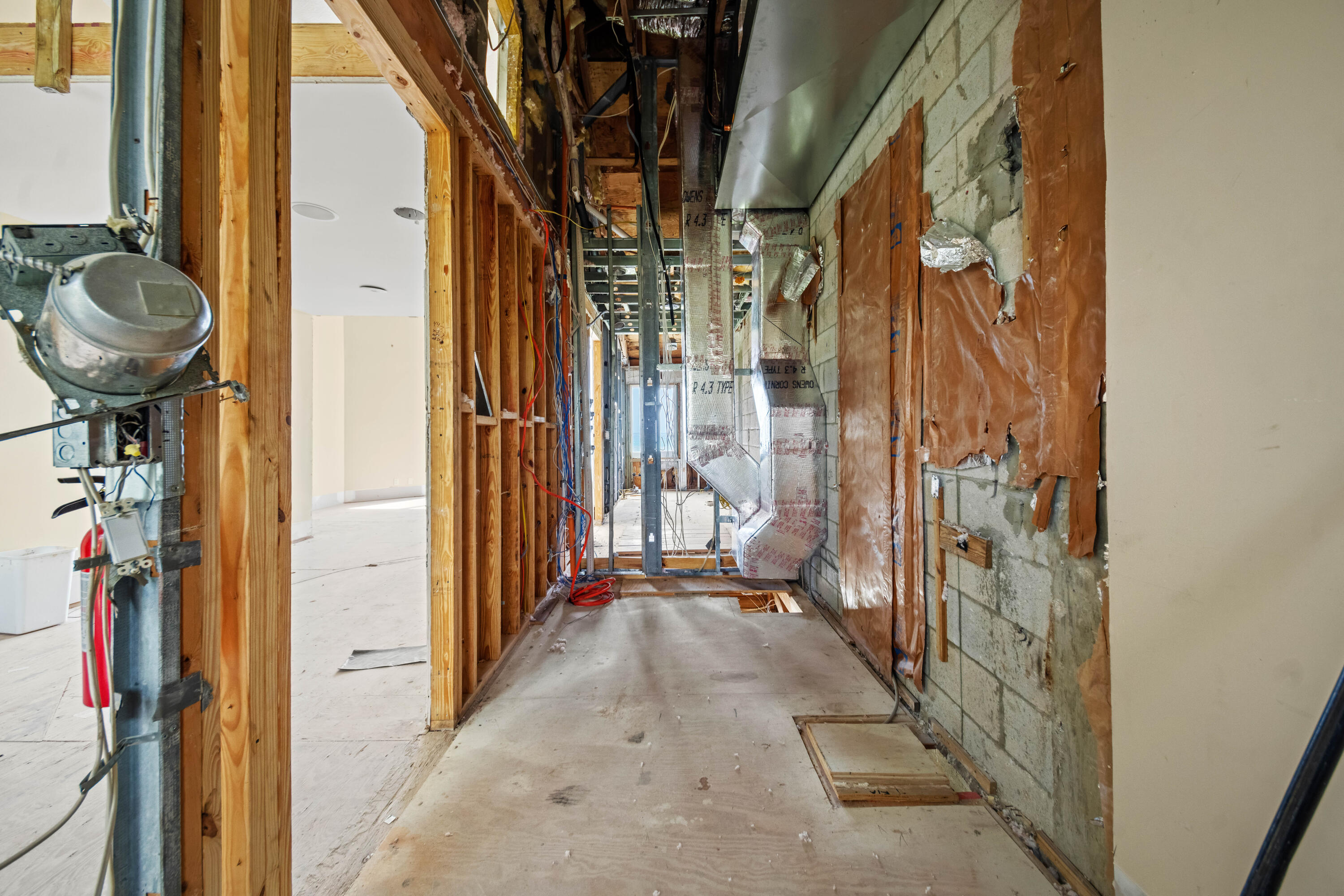 VILLAS OF OCEAN CREST - Residential