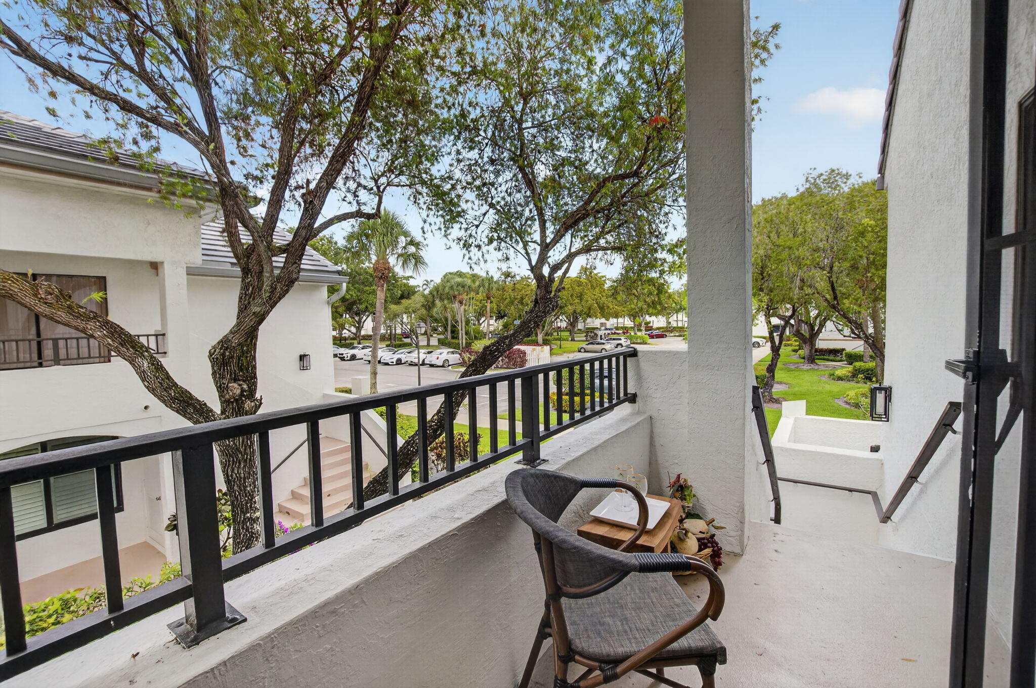 GLENEAGLES CONDO V - Residential