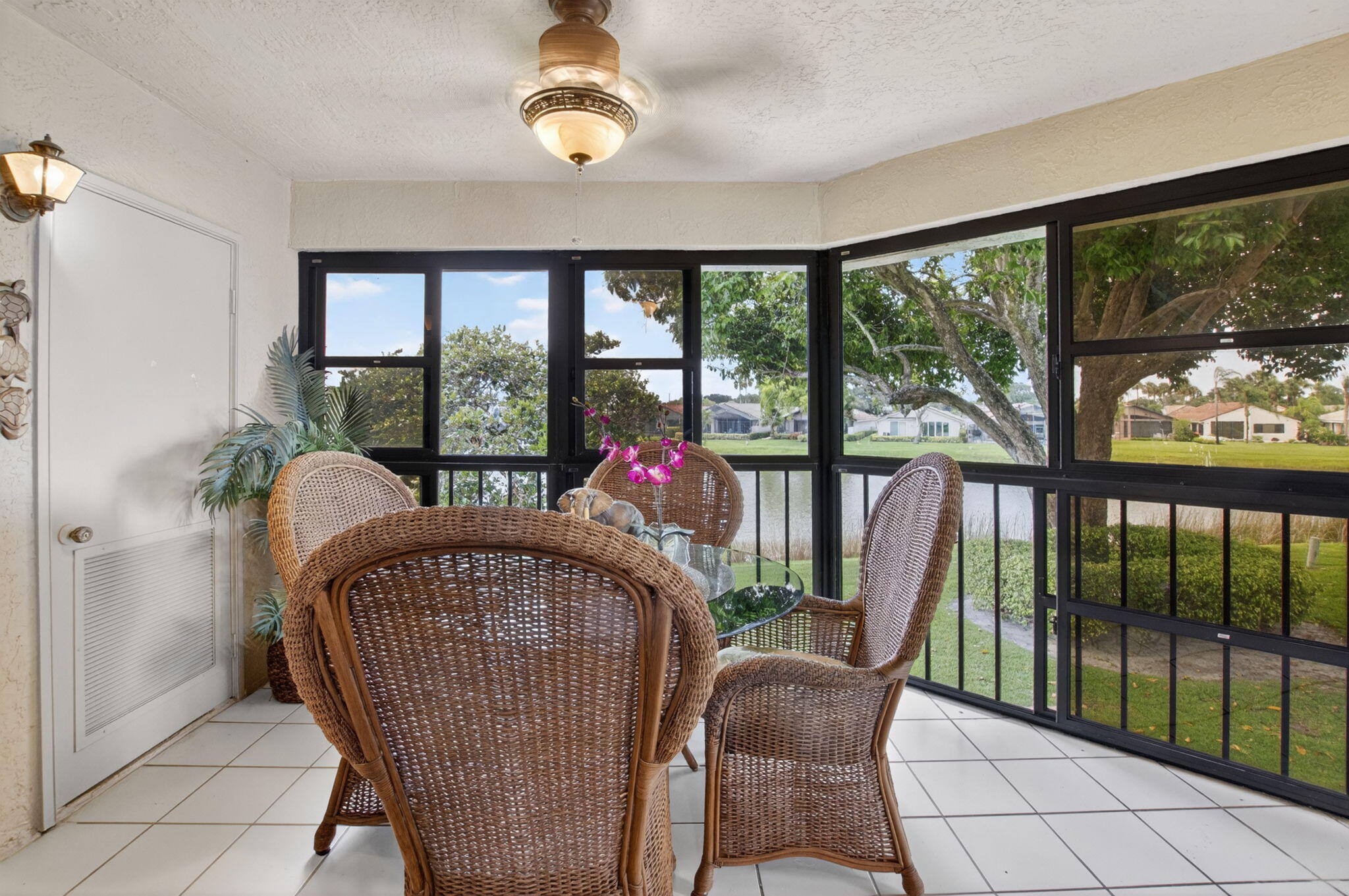 GLENEAGLES CONDO V - Residential