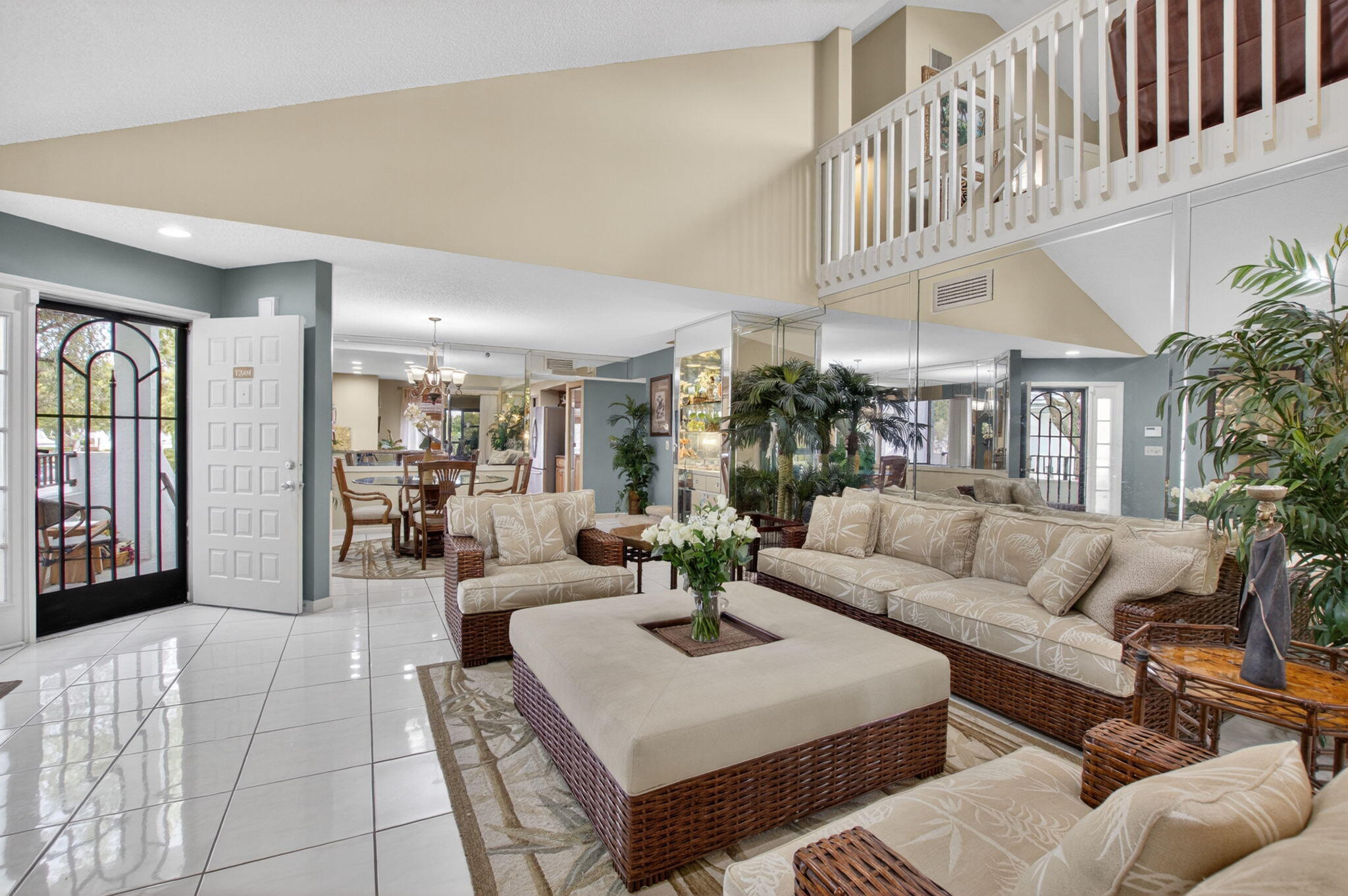 GLENEAGLES CONDO V - Residential