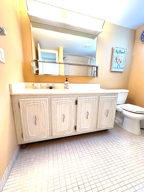 Tiny photo for 18 Colonial Club Drive #200, Boynton Beach, FL 33435 (MLS # B26035034)