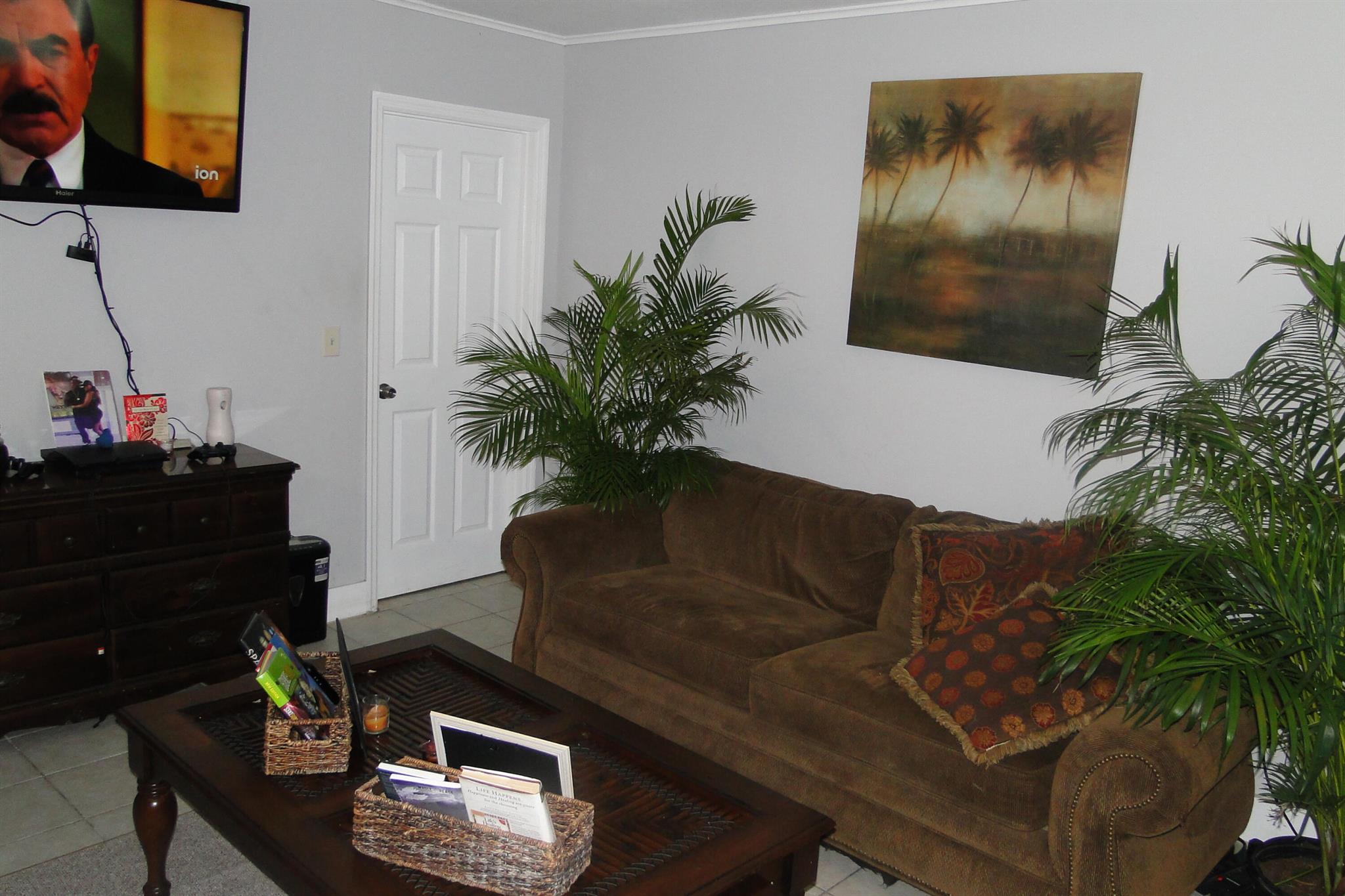 View photos, virtual tours, details... 1829 N A Street 32
