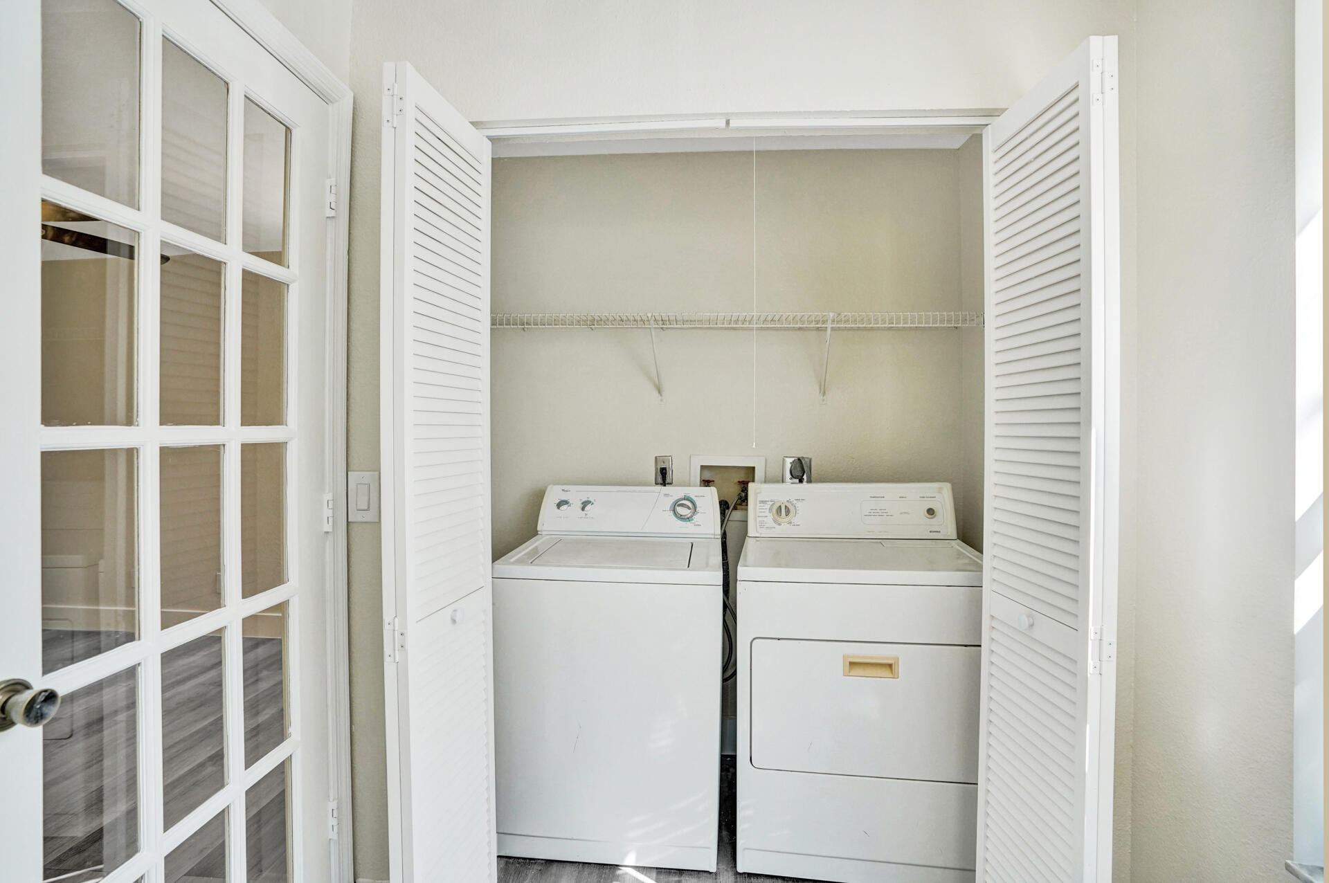ISLES AT LAGO MAR CONDO - Residential Lease