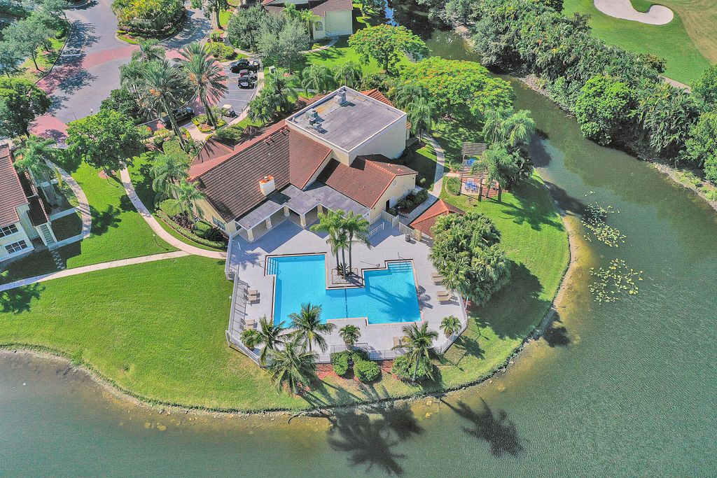 Photo of 595 Vista Isles Drive #1925, Sunrise, FL 33325 (MLS # B26017093)