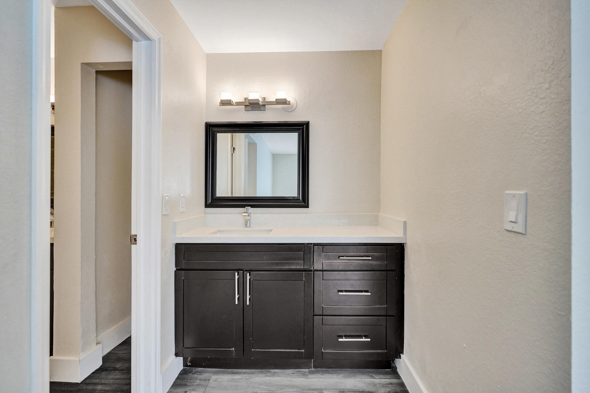 ISLES AT LAGO MAR CONDO - Residential Lease