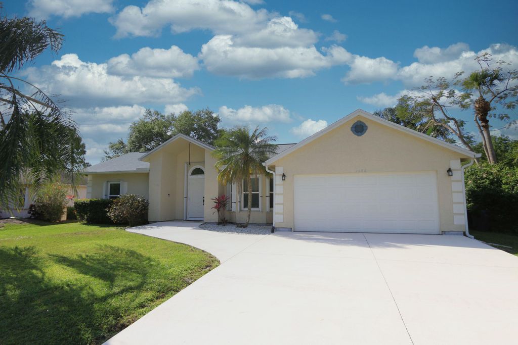 Photo of 1686 SW Fortune Road, Port Saint Lucie, FL 34953 (MLS # R10968843)