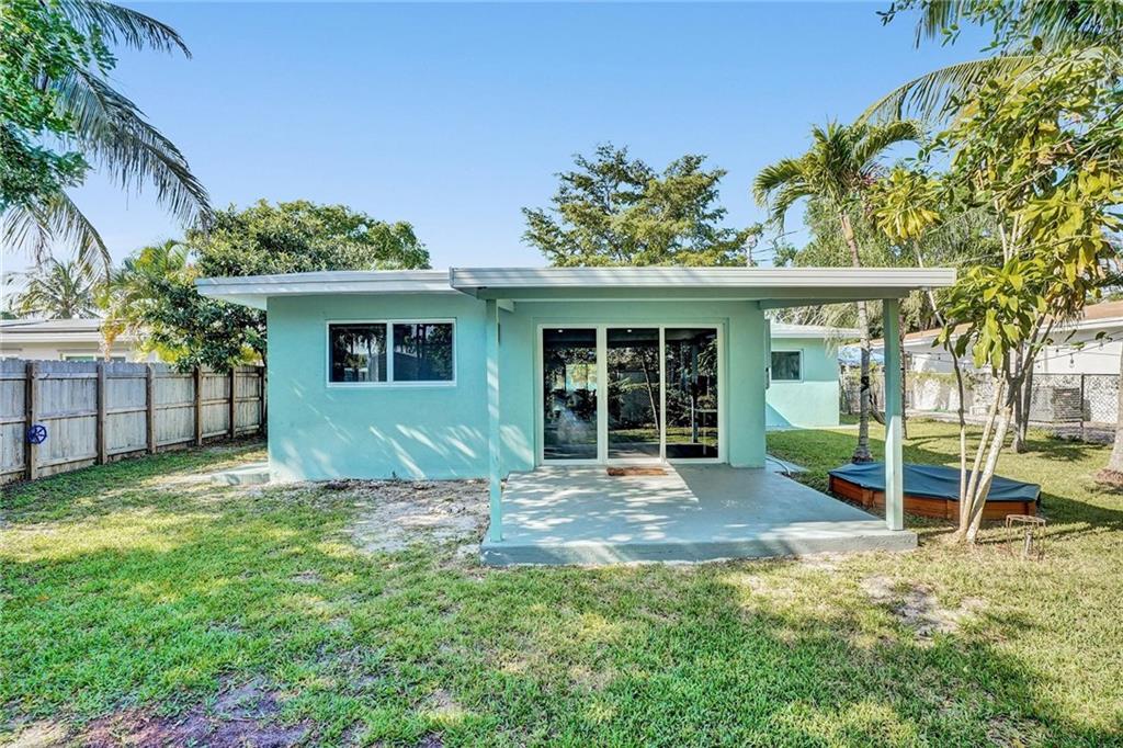 LLOYD ESTATES - Residential