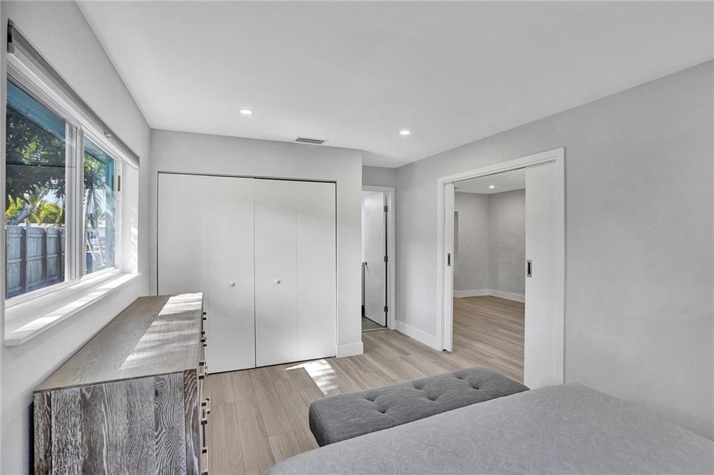 LLOYD ESTATES - Residential