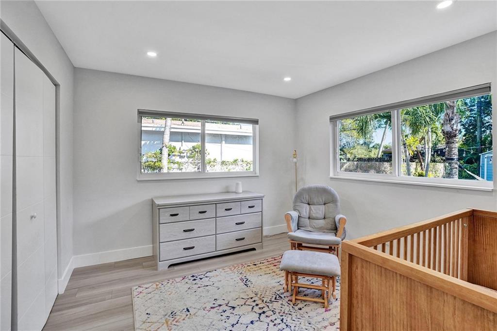 LLOYD ESTATES - Residential