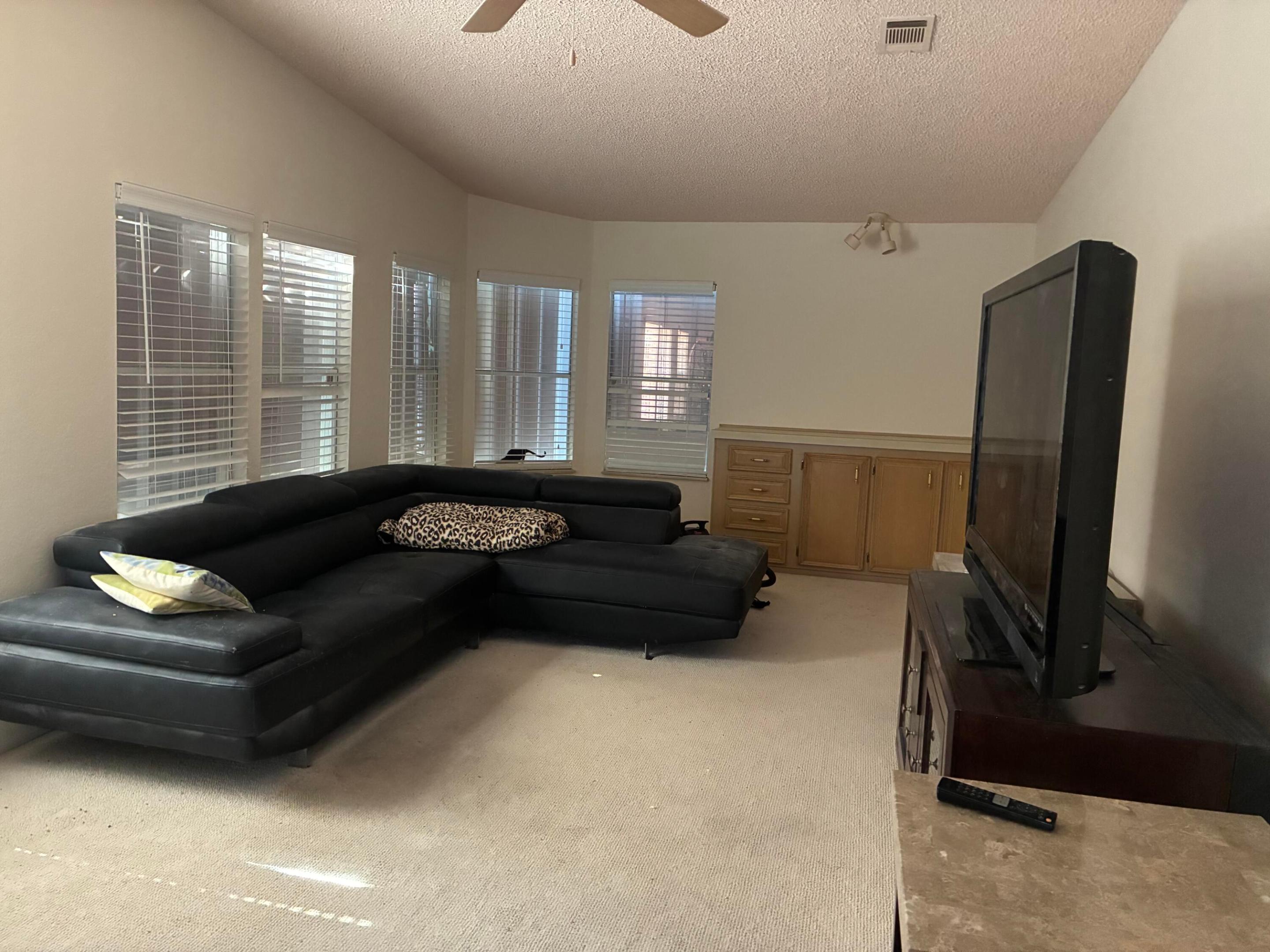 Pinelake Gardens & Estates - Residential