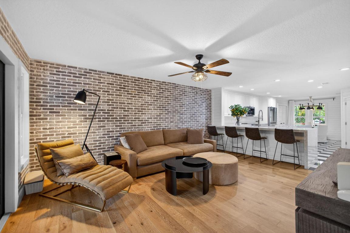 Oak Harbour - Residential