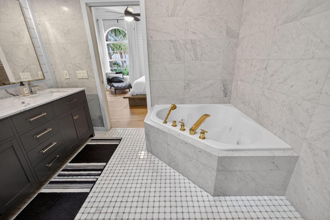 Oak Harbour - Residential