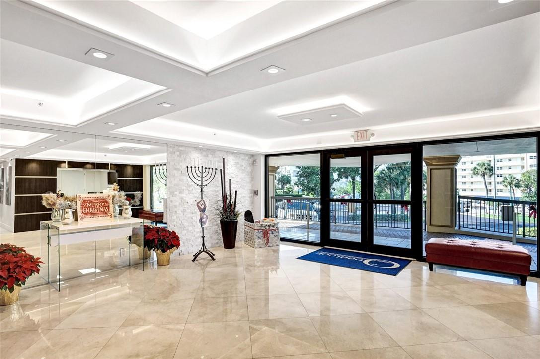 Overlook Condo - Residential