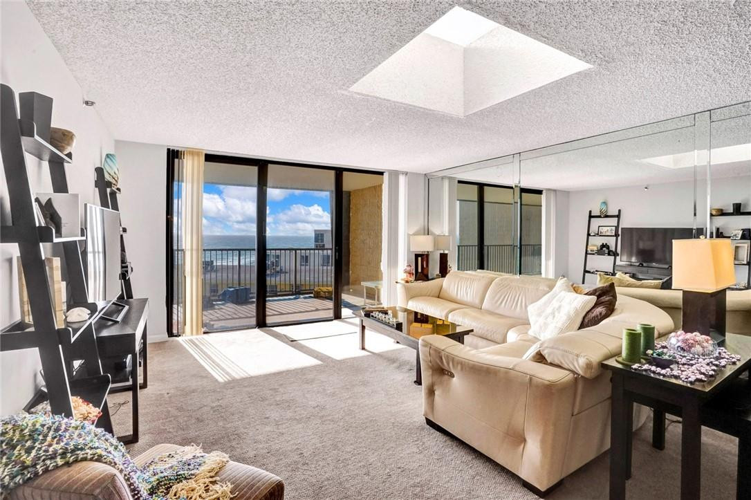 Overlook Condo - Residential