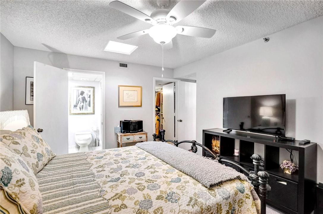 Overlook Condo - Residential