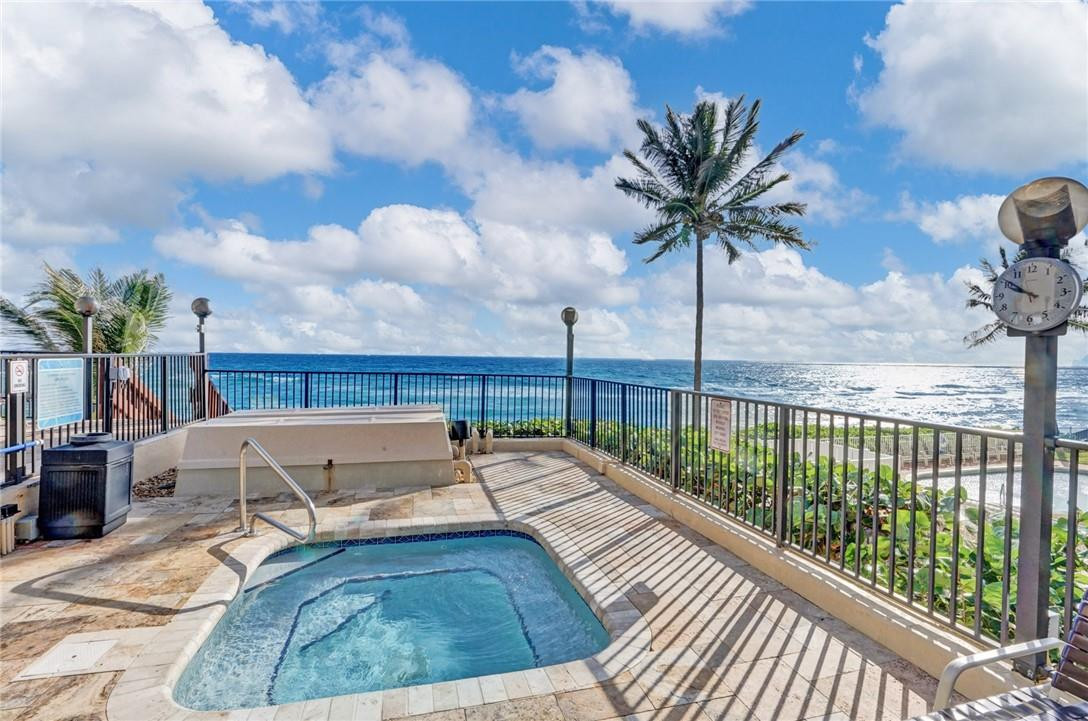 Overlook Condo - Residential